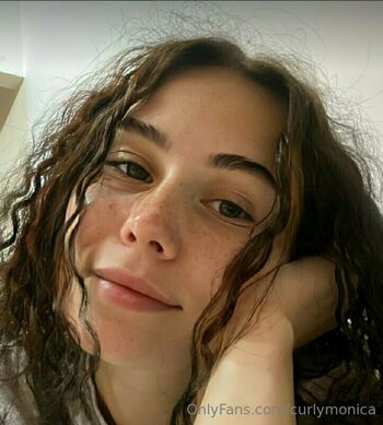 curlymonica