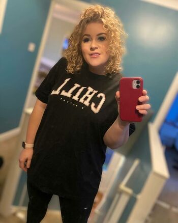 Curvy Abbii