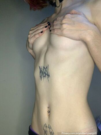 Cybergirlll