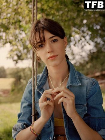 Daisy Edgar-Jones