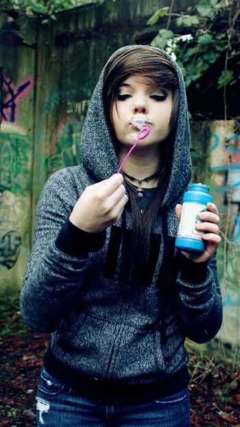 Danni Meow