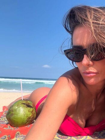 Deborah Secco