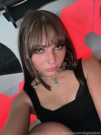 digitaldoll