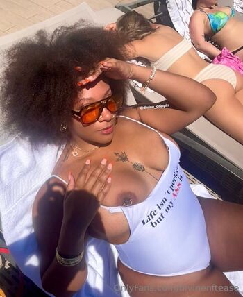 divinenftease
