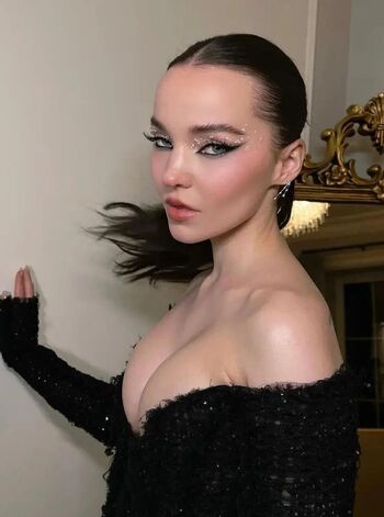Dove Cameron