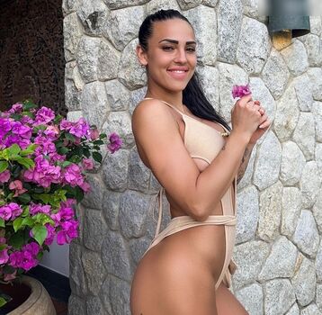 Elena Miras