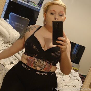 elisebelladonna