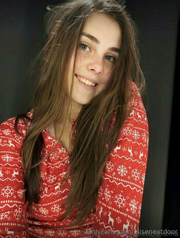 elisenextdoor