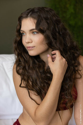 Elizabeth T
