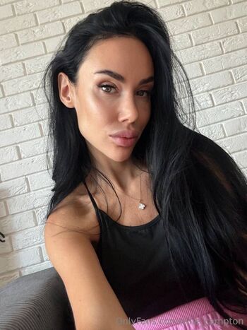 ellie_campton