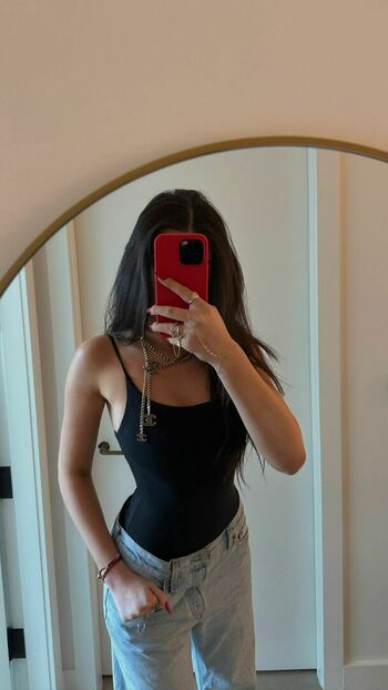 Ellie Zeiler