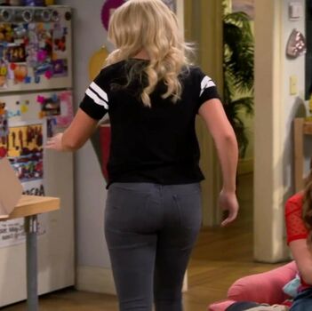 Emily Osment