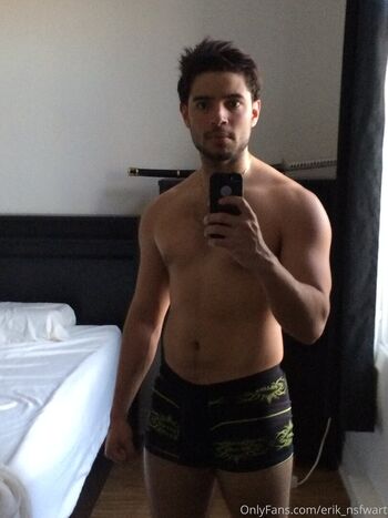 erik_nsfwart