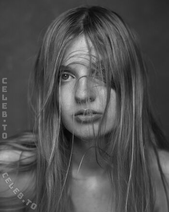 Eva Kannn I Eva Kanarska I Ellebelle I Evelina