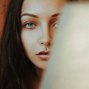 Fabiola Holystone