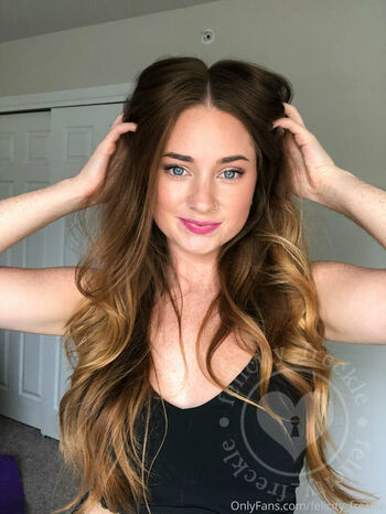felicity_freckle