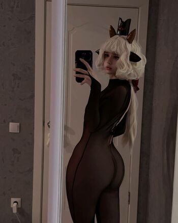 Fraulein Milk