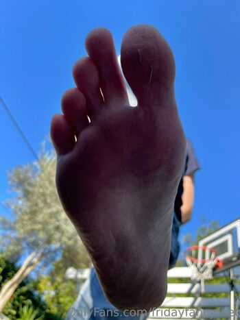 fridayfancyfeet