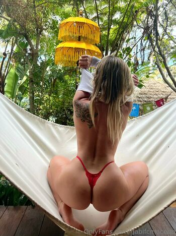 Gabi Macedo