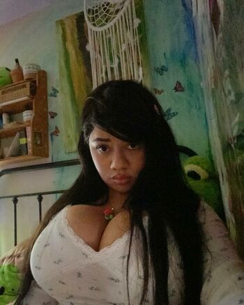 Gaia Lucinda