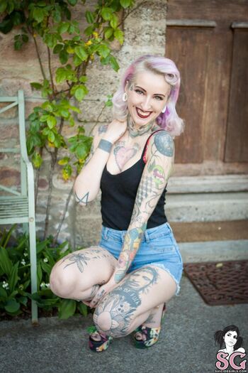 gladycesuicide