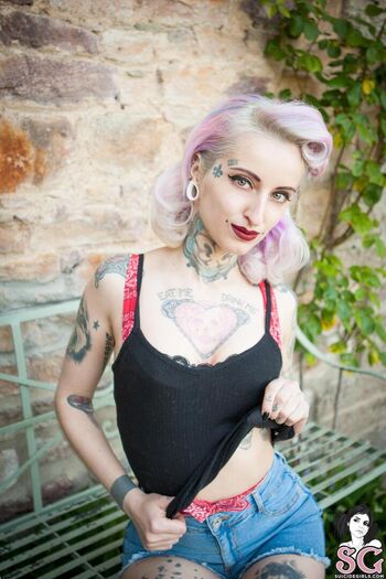 gladycesuicide