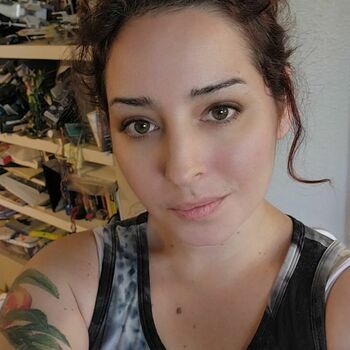 goth-goddess-thea