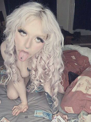 Gremlin_Luna