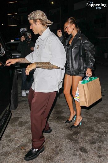 Hailey Bieber