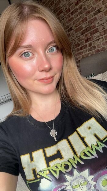 Holly Hartt