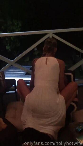 Holly Hotwife