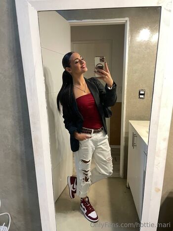 hottie.mari