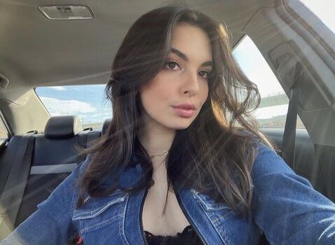Isabella Gomez
