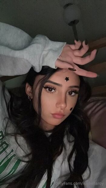 isabellaroy