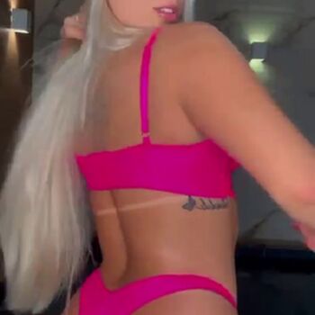 Isadora Vale
