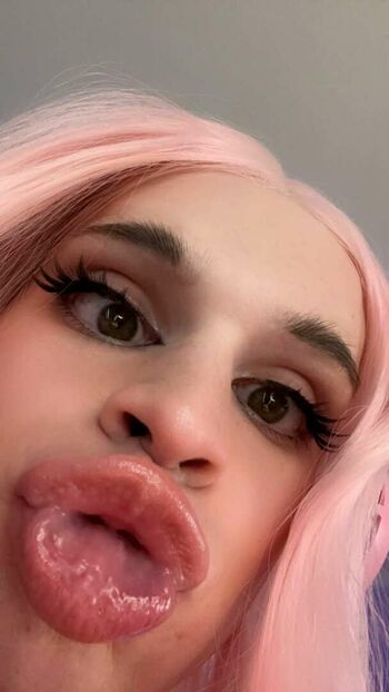 its_peachybunnn