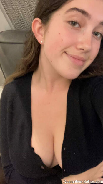 itsmollyyyrose_again