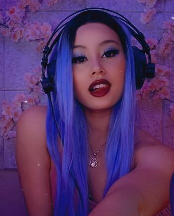 jackiee_elana_chan