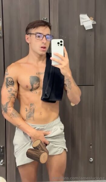 jamesluckysz