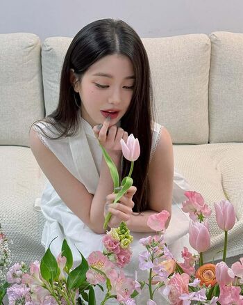 Jang Won-young