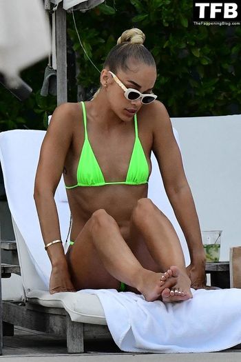 Jasmine Sanders