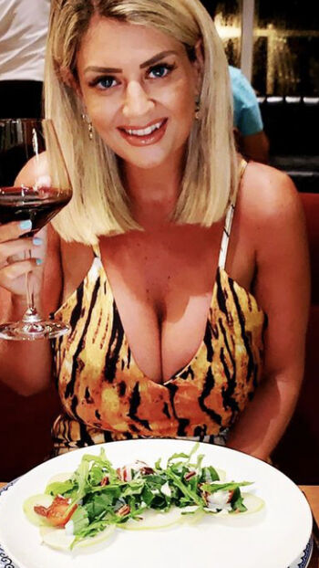Jenni Jane Hall