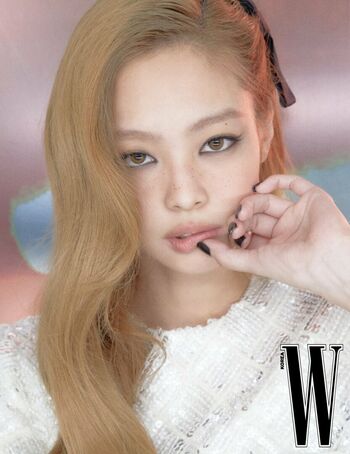 Jennie | BLΛƆKPIИK