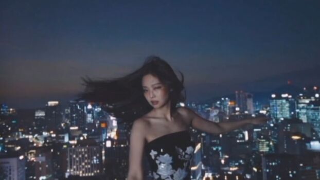 Jennie | BLΛƆKPIИK