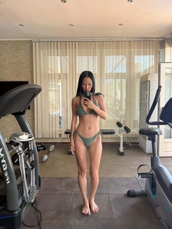 Jeon Jisu