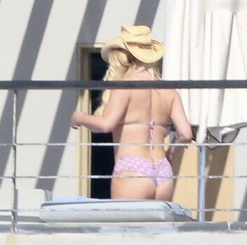 Jessica Simpson