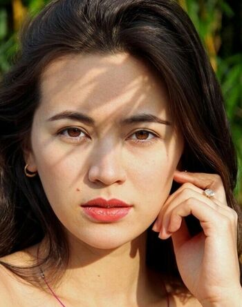 Jessica Yu Li Henwick