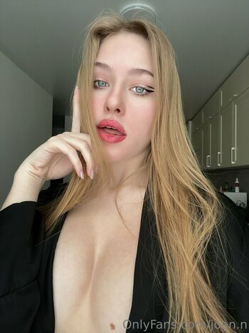 joan.n