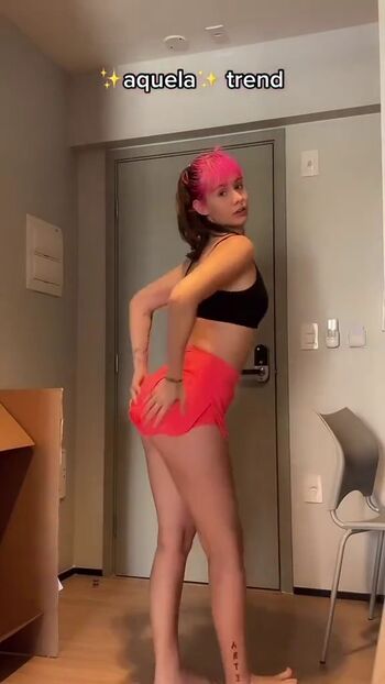 Julia K Barni
