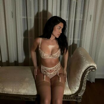 Julia Kelly